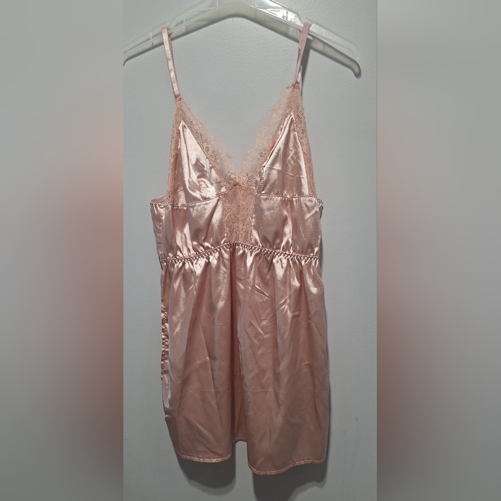 EUC Dusty Pink Lace Trim Lingerie